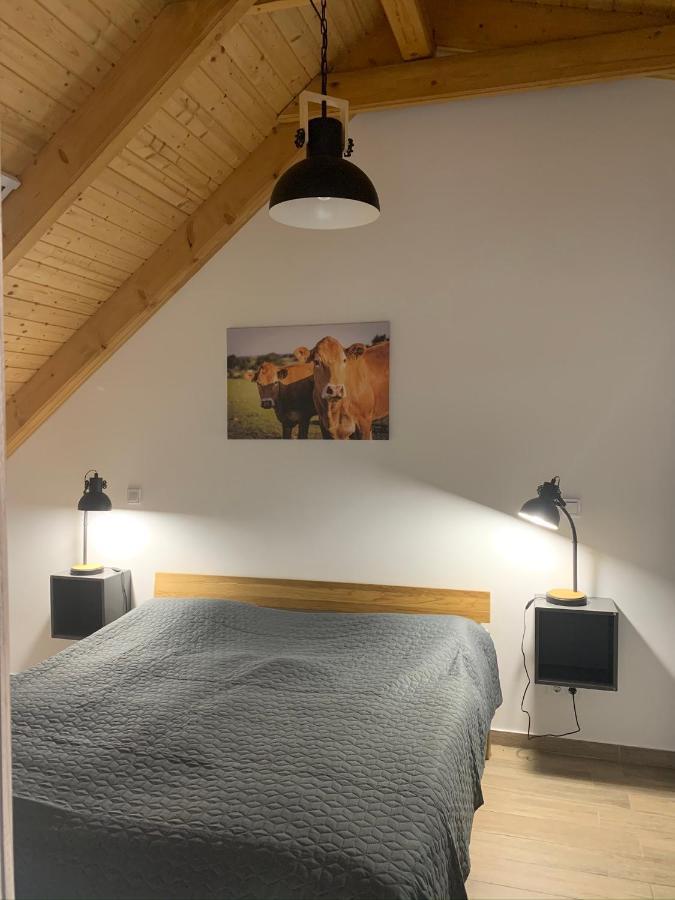Oeregtoelgy Apartman Szár Dış mekan fotoğraf